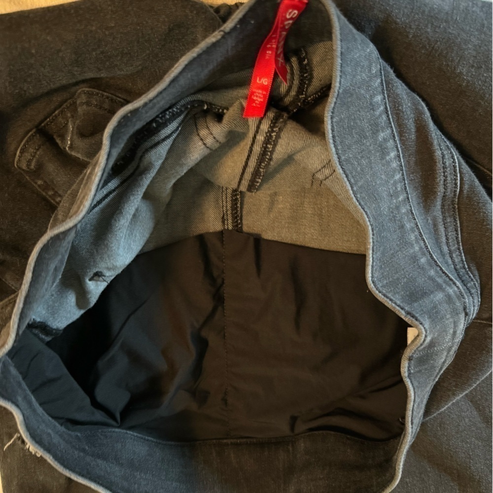 Spanx Distressed Jeggings, Black, Size Large - Picture 9 of 11